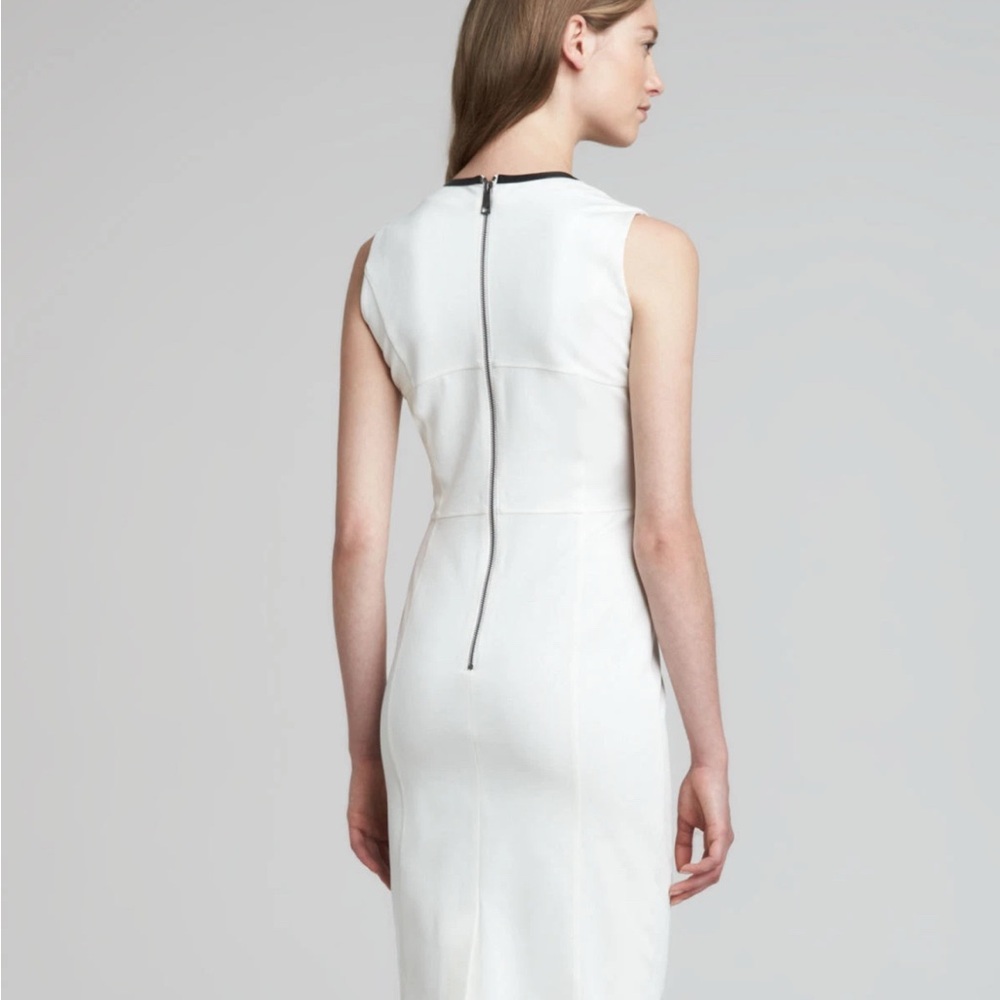 Burberry White Dress with Black Trim - Picture 2 of 16